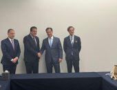 وزير الصحة يبحث مع نظيره اليوناني فرص التعاون في تطوير وإنشاء مرافق الرعاية الصحية والسياحة العلاجية