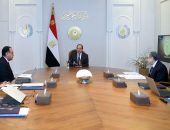السيد الرئيس عبد الفتاح السيسي يعقداجتماعاً  مع رئيس مجلس الوزراء، والدكتور ووزير الكهرباء والطاقة المتجددة، ووزير الموارد المائية والري، واللواء أمير سيد أحمد مستشار رئيس الجمهورية للتخطيط العمراني،