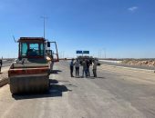 استكمال رصف محور كليوباترا الرابط بين برج العرب الجديدة والساحل الشمالي..ومتابعة سكن لكل المصريين بالمدينة