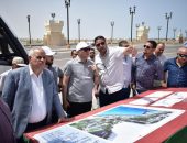 نائب رئيس “هيئة المجتمعات العمرانية” في زيارة إلى مدينة العلمين الجديدة