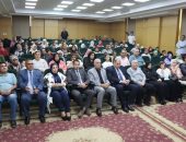 محافظ بني سويف يشهد احتفالية مؤسسة اتصالات لتسليم أجهزة تعويضية ضمن المرحلة الأولى من مبادرة “سماعة لكل ساعة”