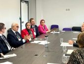 وزير التربية والتعليم يبحث مع الرئيس التنفيذي للمجلس الثقافي البريطاني تبادل المعرفة والخبرات لتعزيز جودة التعليم وتوفير فرص تعليمية شاملة