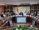 خلال اجتماع المجلس التنفيذي: محافظ بني سويف يوجه بمجموعة إجراءات وتعليمات لضمان  استمرار التسهيلات المقدمة بملفات التصالح وتوريد القمح