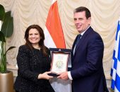 السفيرة سها جندي: التعريف بقواسم العمل المشترك والتعاون في مجالات الهجرة النظامية ومكافحة الهجرة غير الشرعية من خلال توفير البدائل الآمنة أمر يخدم عملية التنمية والمصالح المشتركة بين مصر واليونان