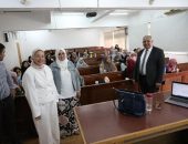 نائب رئيس جامعة الأزهر لفرع البنات يتفقد لجان امتحانات كلية الطب