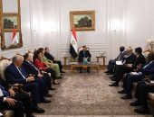 رئيس الوزراء يستعرض ملفات التعاون المشتركة مع نائب رئيس مجموعة البنك الدولي لمنطقة الشرق الأوسط وشمال أفريقيا