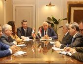 وزيرا الزراعة في مصر ولبنان يبحثان تعزيز التعاون الزراعي المشترك بين البلدين الشقيقين