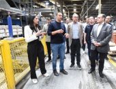 وزير التجارة والصناعة يزور مصانع الشركة المصرية الألمانية لصناعة البورسلين