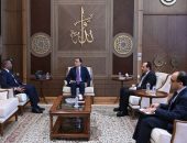 رئيس الوزراء يستقبل سفير جمهورية الصومال الفيدرالية بالقاهرة بمناسبة انتهاء مهام عمله