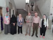 نائب رئيس جامعة الأزهر، يواصل جولاته التفقدية لمتابعة انتظام سير أعمال امتحانات الفصل الدراسي الثاني بكلية التجارة بنات بأسيوط