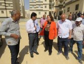 رئيس  صندوق الإسكان الاجتماعي تتفقد الوحدات السكنية بمدينتي العبور الجديدة والعاشر من رمضان