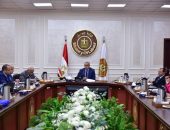 بُمشاركة أطراف الإنتاج الثلاثة .. “الحوار الإجتماعي” مُستمر لمناقشة مشروع قانون العمل..ودراسة بشأن “تحديات سوق العمل”