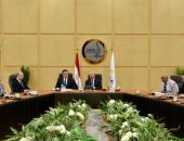 وزير النقل يعقد جلسة مباحثات هامة مع وزير الاقتصاد الوطني بالمجر