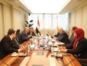 وزير التعليم العالي يلتقي نظيره الفلسطيني لبحث سُبل التعاون المُشترك