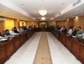 محافظ الفيوم يستقبل فريق مشروع الدعم الفني بوزارة التنمية المحلية المعني بتنمية الموارد الذاتية بالمحافظة