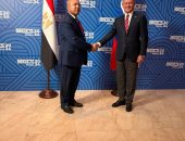 وزير النقل يعقد سلسلة من اللقاءات الهامة مع وزيري  النقل في الإمارات وروسيا  ونائب وزير النقل الصيني لبحث تدعيم التعاون المشترك في مجالات النقل المختلفة و التعاون في توطين صناعة النقل في مصر