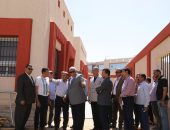 محافظ الوادي الجديد يتابع سير الأعمال بالعاصمة الإدارية للمحافظة