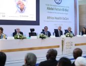 وزير الصحة يشارك في جلسة نقاشية حول الدور الحيوي للصحة العامة