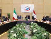 وزيرا الصحة المصري والإيطالي يترأسان مائدة مستديرة بعنوان “التعاون في مجال الرعاية الصحية وزيادة الاستثمارات المصرية الإيطالية في علوم الحياة”