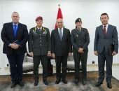 نائب رئيس مجلس الوزراء وزير الخارجية يستقبل قائد بعثة الناتو الجنرال لوكاس شرورز لبحث سبل تعزيز التعاون مع البعثة  في العراق