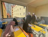 رئيس منطقة الإسكندرية الأزهرية يتفقد اختبارات نهاية المستوى برواق العلوم الشرعية والعربية بالإسكندرية