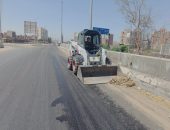 مختار”: رفع 500 طن مخلفات بلدية و40طن من الاتربه ونواتج تقليم أشجار بالمنطقه المركزيه بشرق وغرب المدينة خلال فترتي عمل.