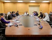 القباج تترأس الاجتماع الأول للجنة العليا للخدمة العامة.. وتناقش أهم قضايا مكلفات الخدمة العامة وسبل تأمينهن وتوظيف قدراتهن في سد الفجوة الوظيفية