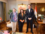وزيرة الهجرة تبحث مع وفد الوزارة الفيدرالية للتعاون الاقتصادي والتنمية الألمانية إطلاق مرحلة جديدة من التعاون مع وزارة الهجرة من خلال المركز المصري الألماني للهجرة والوظائف وإعادة الإدماج