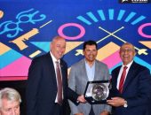 وزير الشباب والرياضة يشهد توزيع ميداليات بطولة العالم لناشئي الخماسي الحديث بالأسكندرية