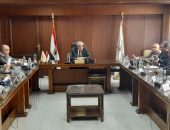 وزير التموين …. مازالت بعض مواقع الاستلام في بعض المحافظات تعمل نظراً لاستمرار عمليات توريد القمح بها والتوريد مستمر حتي 15 يوليو ومتوقع الوصول الي 3.6 مليون طن.