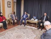 محافظ دمياط يستقبل رئيس مجلس أمناء جامعة حورس ورئيس جامعة الدلتا للعلوم والتكنولوجيا لتلقى التهنئة بمناسبة توليه مهام منصبه