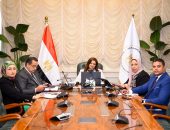 وزيرة الهجرة تعقد لقاء مع طبيب مصري بالصين ونائب رئيس الكونجرس الأسيوي لجراحات المخ والأعصاب ACNS للاستماع لمقترحاتهم بشأن التعاون الطبي والعلمي والبحثي المشترك