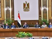 السيد الرئيس عبد الفتاح السيسي يجتمع مع الدكتور مصطفى مدبولي رئيس مجلس الوزراء، والسادة/ الوزراء أعضاء الحكومة الجديدة، والمحافظين، ونواب الوزراء والمحافظين، وذلك عقب أدائهم اليمين الدستورية بمقر رئاسة الجمهورية بمصر الجديدة.