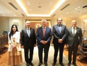 وزير التعليم العالي يعقد اجتماعًا مع رئيس الأكاديمية العربية للعلوم والتكنولوجيا والنقل البحري  الاتفاق على انضمام الأكاديمية العربية للعلوم والتكنولوجيا والنقل البحري لمنصة “ادرس في مصر”