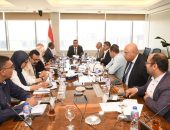 وزير الإسكان يتابع موقف تنفيذ الحلول العاجلة والدائمة للتغلب على مشاكل ضعف وانقطاع المياه بمدن “زايد – أكتوبر – أكتوبر الجديدة – حدائق أكتوبر”