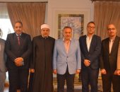 نائب رئيس جامعة الأزهر يهنئ اللواء هشام أبو النصر المحافظ الجديد لأسيوط على ثقة القيادة السياسية وتوليه مهام منصبه