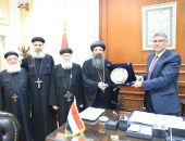 محافظ الجيزة يستقبل وفود الكنائس لتقديم التهنئة على ثقة القيادة السياسية وتوليه مهام منصبه محافظآ للجيزة
