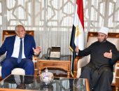 وزير الأوقاف ومحافظ الوادي الجديد  يناقشان خطة الدعوة والمساجد وشئون القرآن الكريم بالمحافظة
