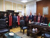 محافظ الجيزة يستقبل وفود الكنائس لتقديم التهنئة على ثقة القيادة السياسية وتوليه مهام منصبه محافظآ للجيزة