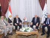 النائب العام ورئيس مجلس القضاء الأعلى ورئيس محكمة استئناف القاهرة يجرون زيارة إلى رئيس مجلس الدولة