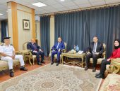 محافظ دمياط يناقش مستجدات الخطة المرورية لتنظيم الحركة بالمحاور والطرق الرئيسية