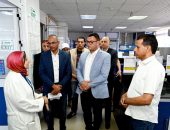 وزير الإسكان يقوم بزيارة مفاجئة لتفقد سير العمل بمحطة تنقية مياه الشرب “المنشية 1” بمحافظة الإسكندرية