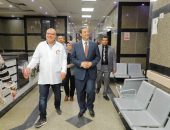 محافظ دمياط يختتم جولته بزيارة مفاجئة لمستشفتى دمياط العام و يتفقد مبنى العيادات الخارجية والغسيل الكلوي بها