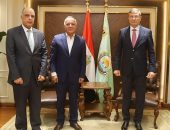 وزير الزراعة يستقبل مدير المركز الاقليمي للاصلاح الزراعي والتنمية الريفية