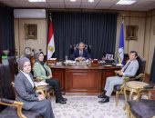 محافظ دمياط يلتقى مع مدير مديرية القوى العاملة لمتابعة عدد من ملفات العمل