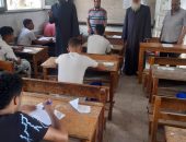 طلاب القسم الأدبي للشهادة الثانوية الأزهرية يختتمون امتحانهم بمنطقة  الإسكندريةالأزهرية