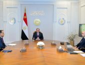 اجتمع السيد الرئيس عبد الفتاح السيسي اليوم مع الدكتور مصطفى مدبولي رئيس مجلس الوزراء، والسيد وليد جمال الدين رئيس الهيئة العامة للمنطقة الاقتصادية لقناة السويس، والسيد عمرو حسني القائم بأعمال رئيس هيئة الرقابة الإدارية.
