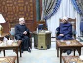 شيخ الازهر يستقبل مفتي الجمهوريَّة للتهنئة بجولة فضيلته إلى جنوب شرق آسيا