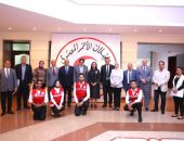 وزيرة التضامن الاجتماعي تتفقد المركز العام للهلال الأحمر المصري .. وتطلع على أنشطته وتدخلاته على المستويين الوطنى والدولي
