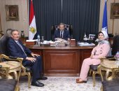 محافظ دمياط يستقبل رئيس هيئة ميناء دمياط ويتباحثان حول آليات تعزيز أواصر التعاون المشترك